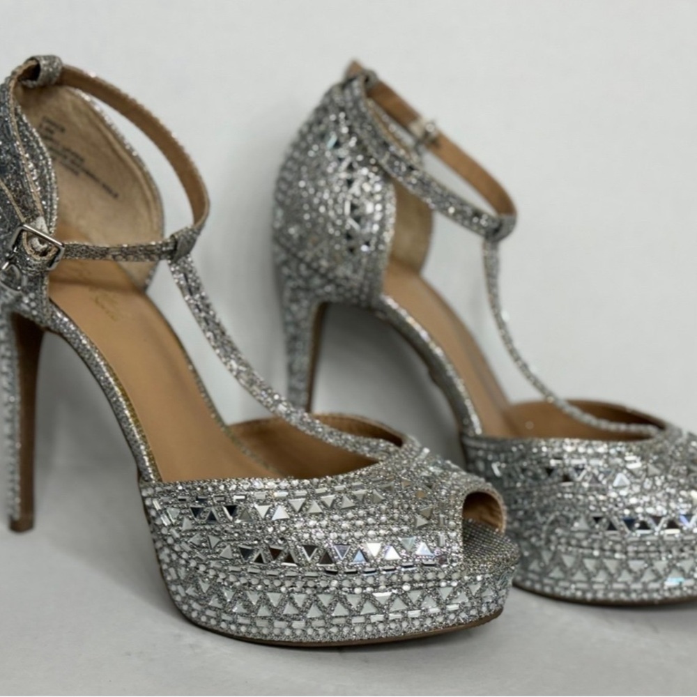 Thalia Sodi Heels